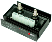 Battery Guard model 'BG-18', 12/24V, max. belasting 18-25A, piekstroom 75A@12V, IP67 - 056201 72dpi - 9056201