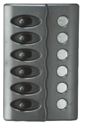 Kunststof schakelpaneel, 12V, 6-schakelaars, g&eacute;&eacute;n zekeringen met LED-indicators - L0612056 72dpi - L0612056